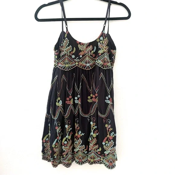 Urban Outfitters Jamie Embroidered Babydoll Dress - Picture 2 of 14